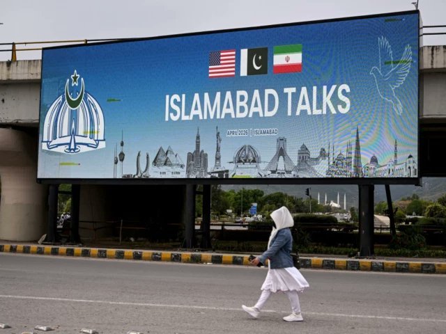 US-Iran Talks in Lucerne End With Agreement on Committees for Nuclear, Sanctions and Lebanon Tracks