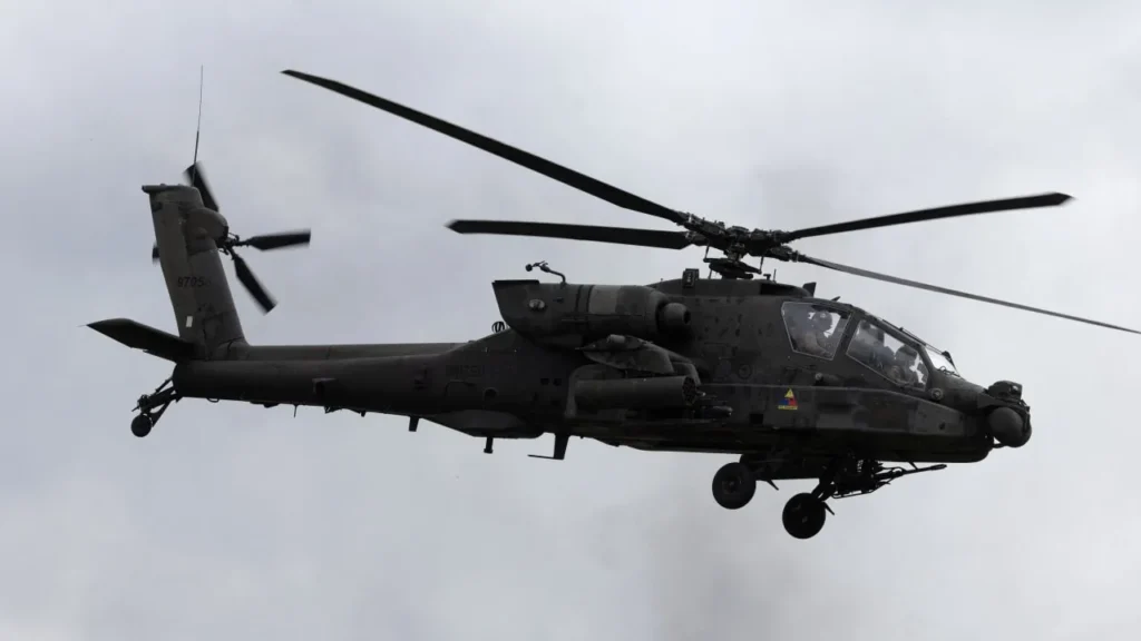 Apache Helicopter Crew Safe After Incident Near Strait of Hormuz