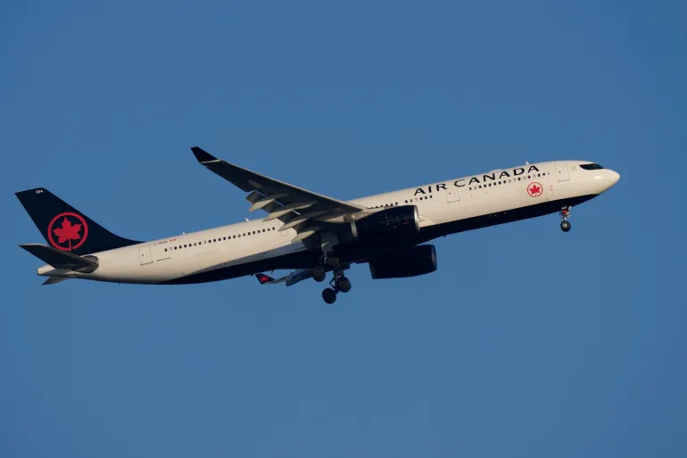 Former Air Canada Captain Charged Over Alleged Use of Fake Pilot Credentials for 17 Years
