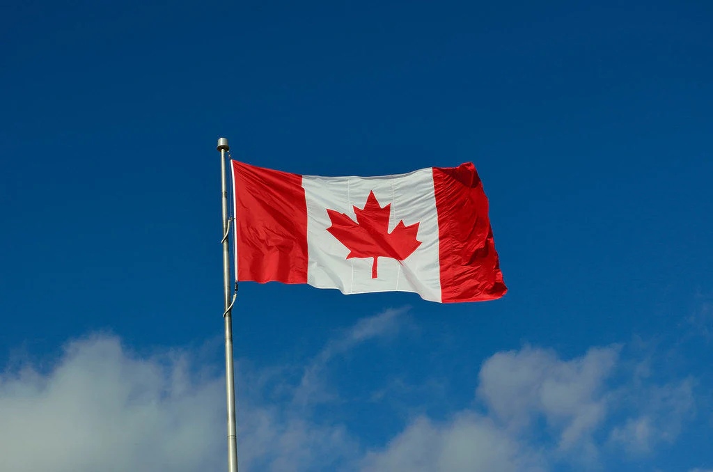 Is Express Entry Still the Best Pathway to Move to Canada in 2026?