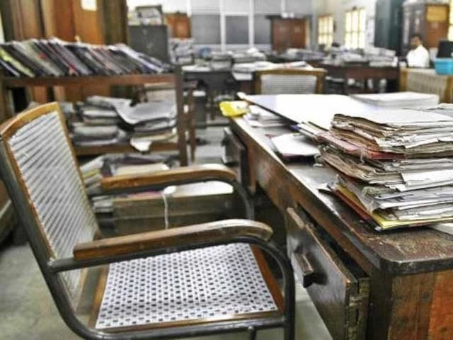 Government Employees Stage Islamabad Protest Ahead of Federal Budget Announcement
