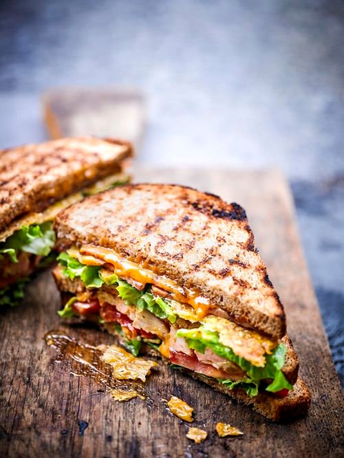 Cheesy Chicken Club Sandwich Recipe Gains Attention for Crispy Twist (watch video)