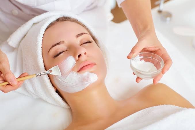 A Transport Company Goes Viral for Offering Free Facial Care to Passengers A Transport Company Goes Viral for Offering Free Facial Care Masks to Passengers