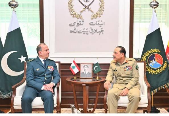 Pakistan and Lebanon Military Chiefs Discuss Security Cooperation at GHQ