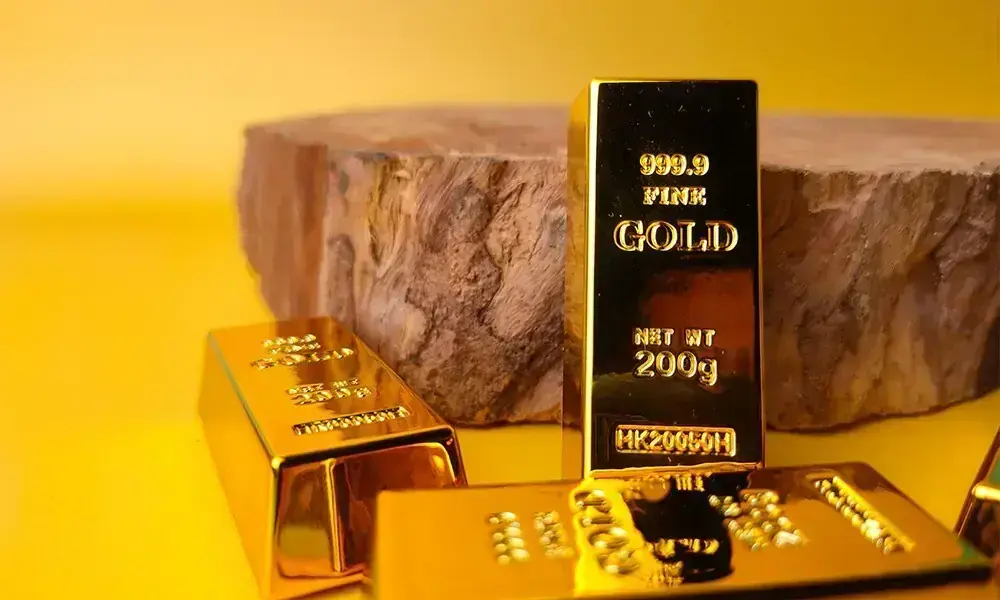 Gold Prices Surge to New High in Pakistan as Global Market Rally Continues