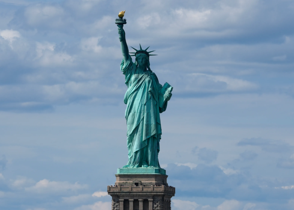 A Historic Tribute: France to Illuminate Statue of Liberty for US 250th Anniversary Statue of Liberty