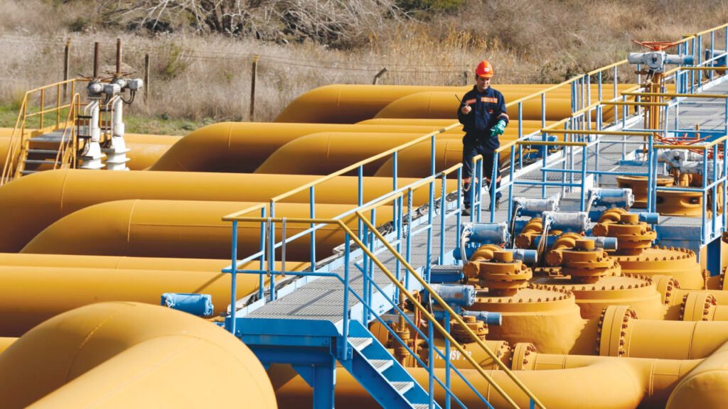 US backs Iraq-Syria oil pipeline revival to expand regional export routes