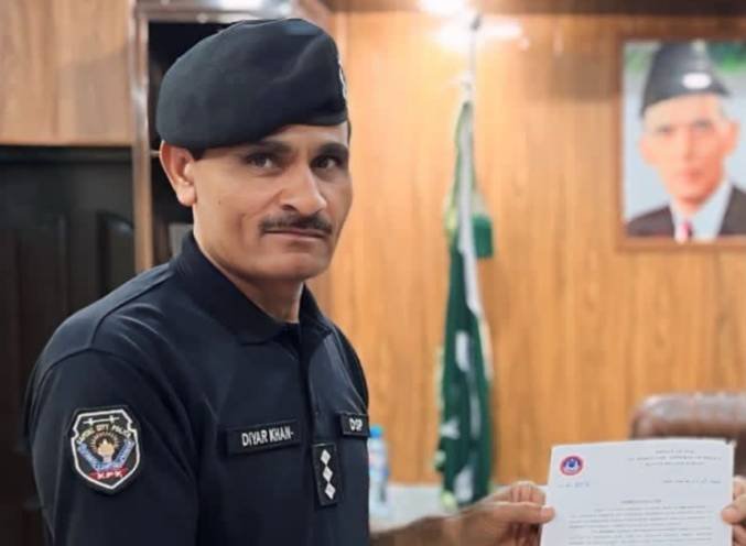 Nine Policemen including a DSP Martyred, Eight Terrorists Killed in Hangu Checkpoint Attack Nine Policemen including a DSP Martyred, Eight Terrorists Killed in Hangu Checkpoint Attack