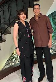Mahnoor Baloch’s Rare Reunion With Fahim Burney Delights Fans