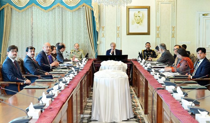 PM Shehbaz Pushes Embassies to Find More Overseas Jobs for Pakistani Youth