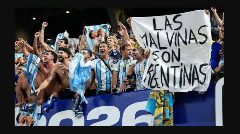 Why Is Argentina’s Falklands Banner Sparking Global Debate? White House Defends Team as FIFA Pressure Mounts Argentina Falklands banner