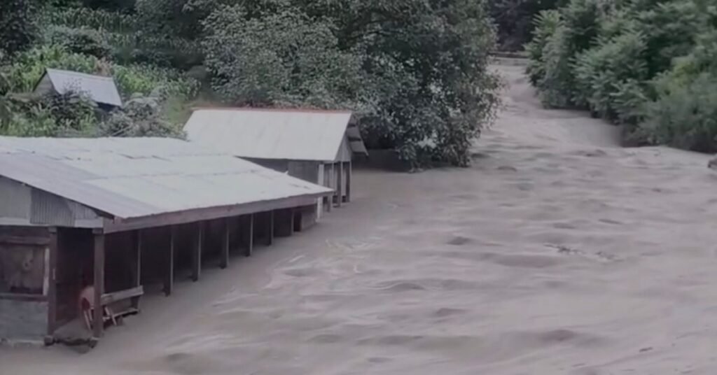 Neelum Valley Cloudburst Destroys Homes, Shops and Bridges as Flash Floods Cut Off Communities