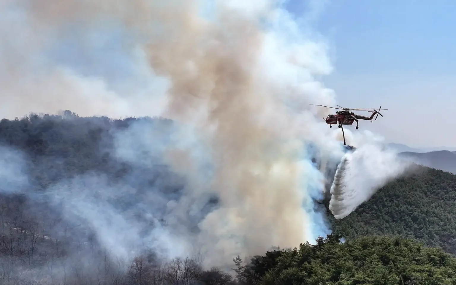 Seven Killed as Firefighting Helicopter Crashes Seven Killed as Firefighting Helicopter Crashes in Argentina
