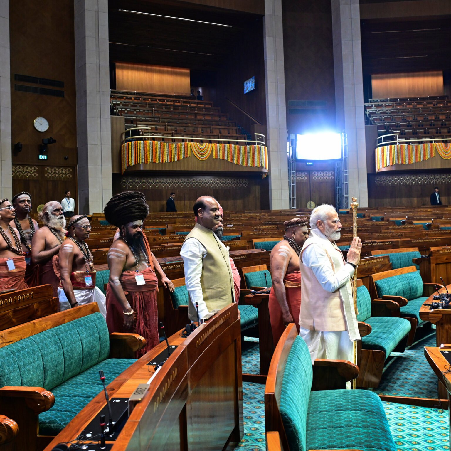 Security tightened near Indian parliament as protests intensify in New Delhi(watch video)