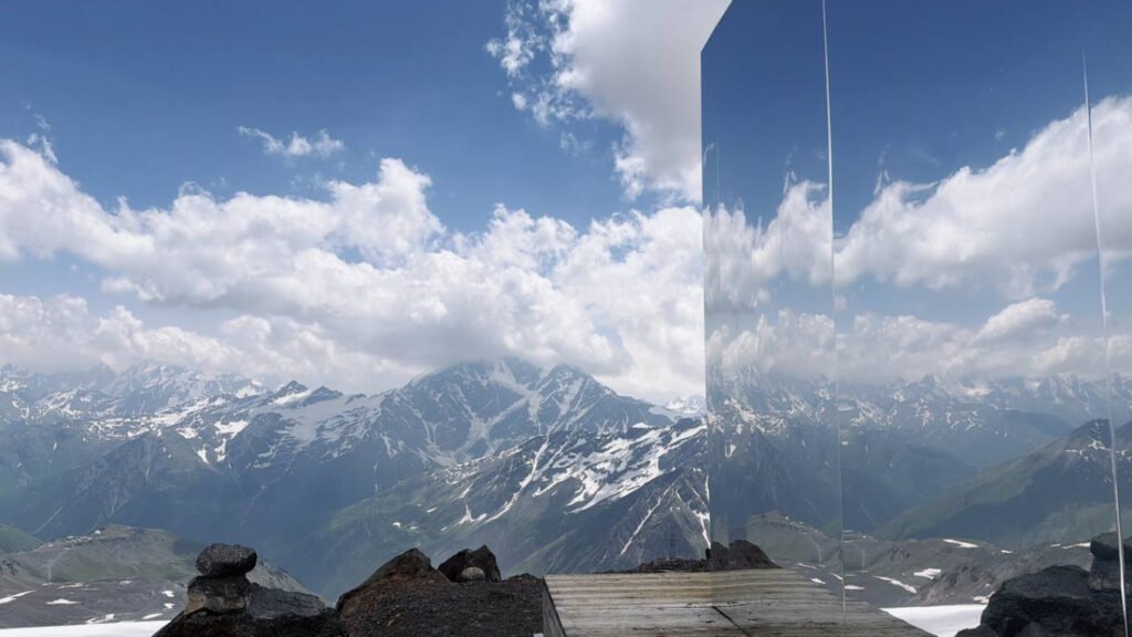 Five Climbers Feared Dead After Storm Strikes Mount Elbrus Five Bosnian Climbers Feared Dead After Storm Strikes Mount Elbrus