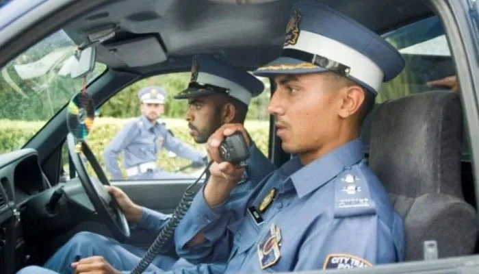 Lahore Traffic Police Set for Second Uniform Change Within One Year