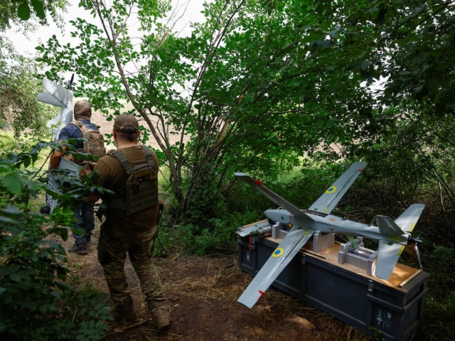 Russia Deploys Jamming Systems to Counter Ukraine’s Starlink-Guided Drone Attacks Russia Deploys Jamming Systems to Counter Ukraine’s Starlink-Guided Drone Attacks