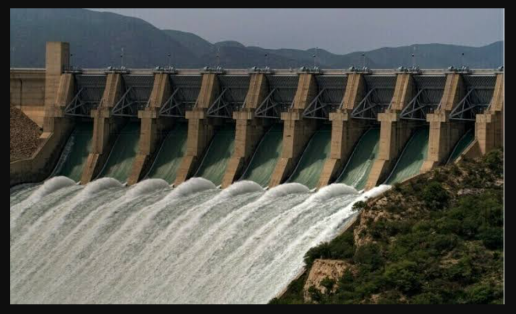 Heavy Monsoon Rains Hit Pakistan, PDMA Issues Tarbela Water Release Alert tarbela