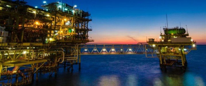 Big Oil Finds a Golden Opportunity as Energy Prices Stay High