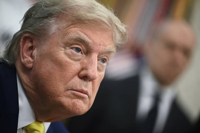 Trump Faces Mounting Troubles As War Raises Costs US President Donald Trump