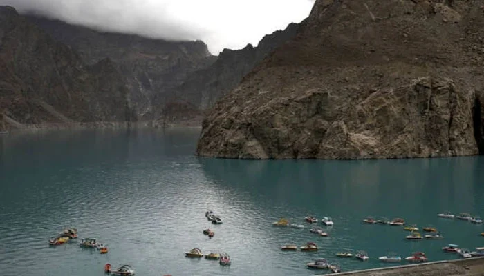 Could Heavy Rain Trigger GLOFs in Upper Pakistan? PMD Issues Alert