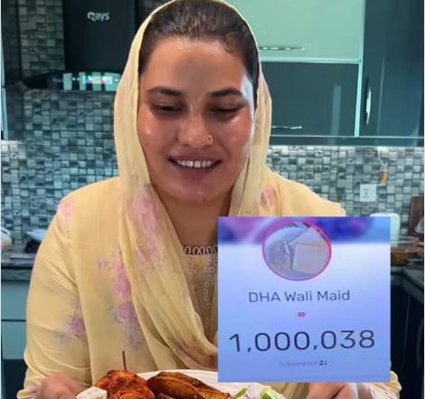 ‘DHA Wali Maid’ Reaches 1 Million YouTube Subscribers, Wins Fans’ Hearts