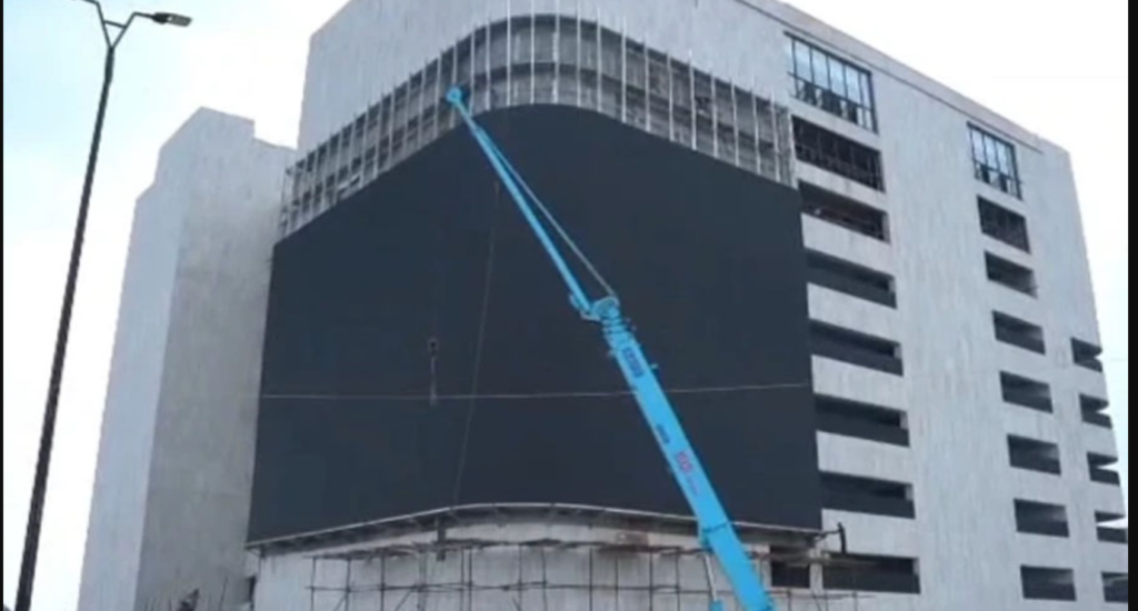 Lahore’s Skyline Gets a Digital Makeover With Pakistan’s Largest 3D Screen Digital 3D