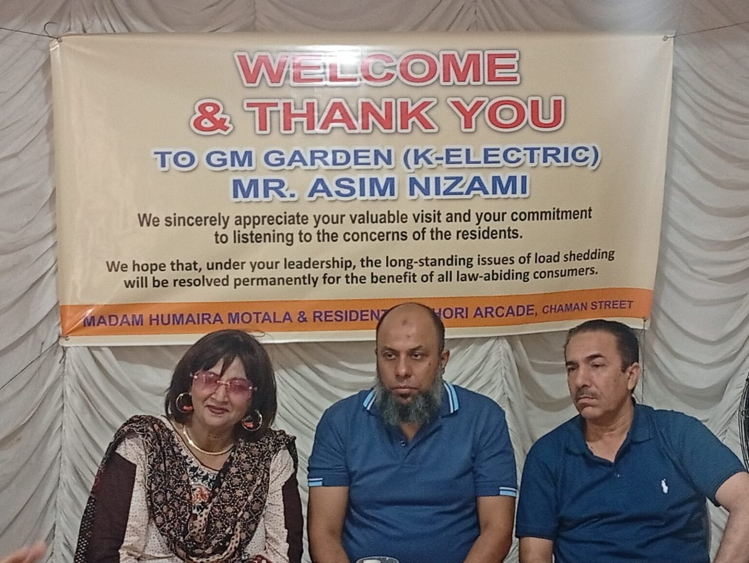 K-Electric’s GM IBC Gardens visits Ghouri Arcade to discuss power-related issues with locals K-Electric's GM IBC Gardens visits Ghouri Arcade to discuss power-related issues with the residents