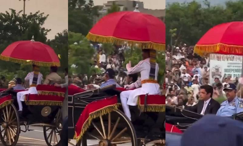 IG Police and CDA Chairman’s Buggy Ride at Independence Day Parade Sparks Controversy IG Police and CDA Chairman's Buggy Ride at Independence Day Parade Sparks Controversy