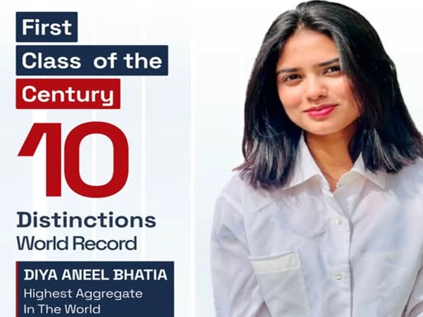 Islamabad Law Student Makes History With 10 Distinctions in University of London LLB