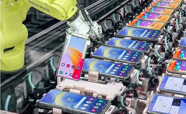 Pakistan’s Local Mobile Phone Production Jumps by 9% to 3.9 Million Units in July