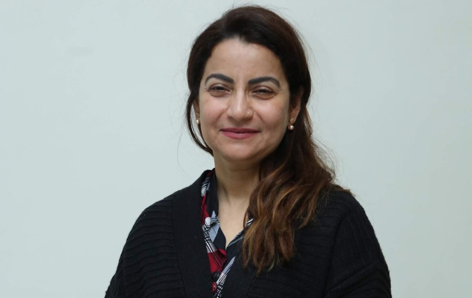Sindh Cabinet Directs Three-Year Appointment for Qaim Ali Shah’s Daughter at JSMU