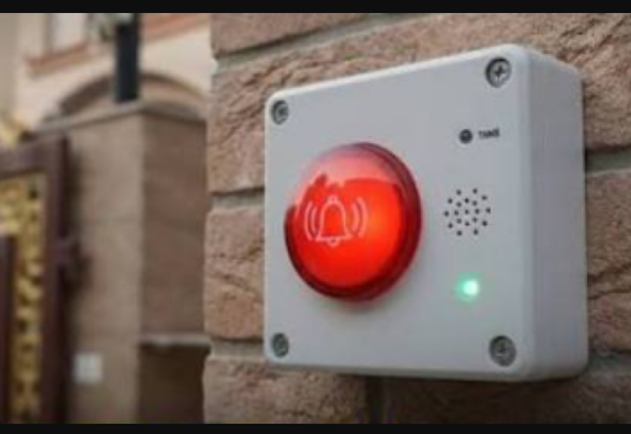 Lahore’s Public Transport Gets a Safety Upgrade With 40,000 QR Panic Buttons Lahore QR panic buttons