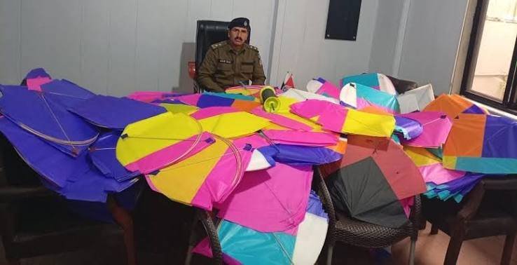 Lahore Police Bust Major Kite Supply Network, Seize More Than 6,000 Kites
