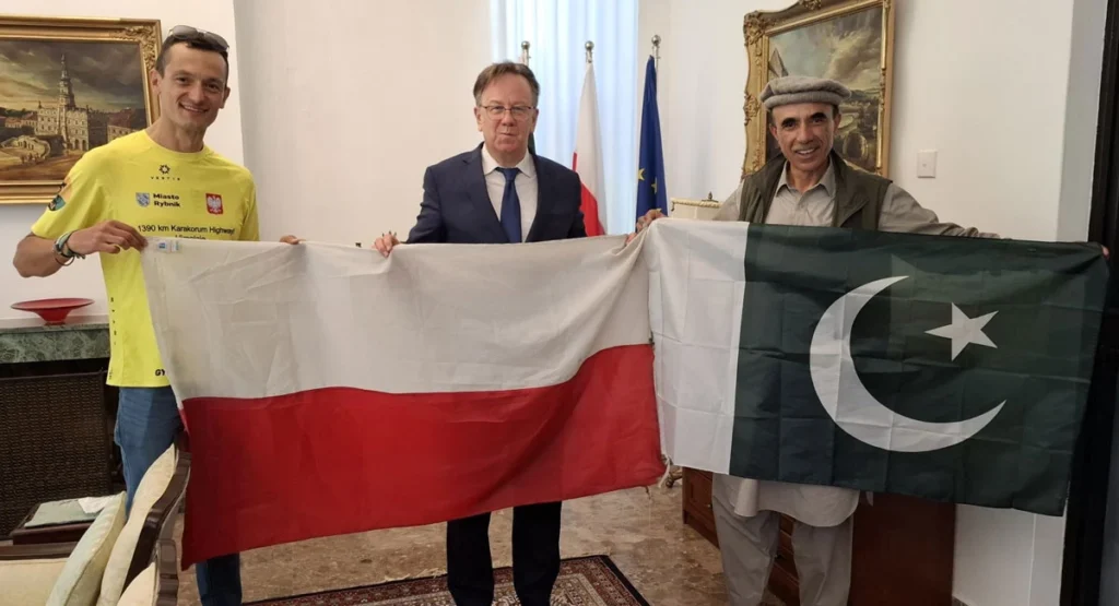What Made This Polish Cyclist’s 1,390km Ride to Khunjerab Historic?