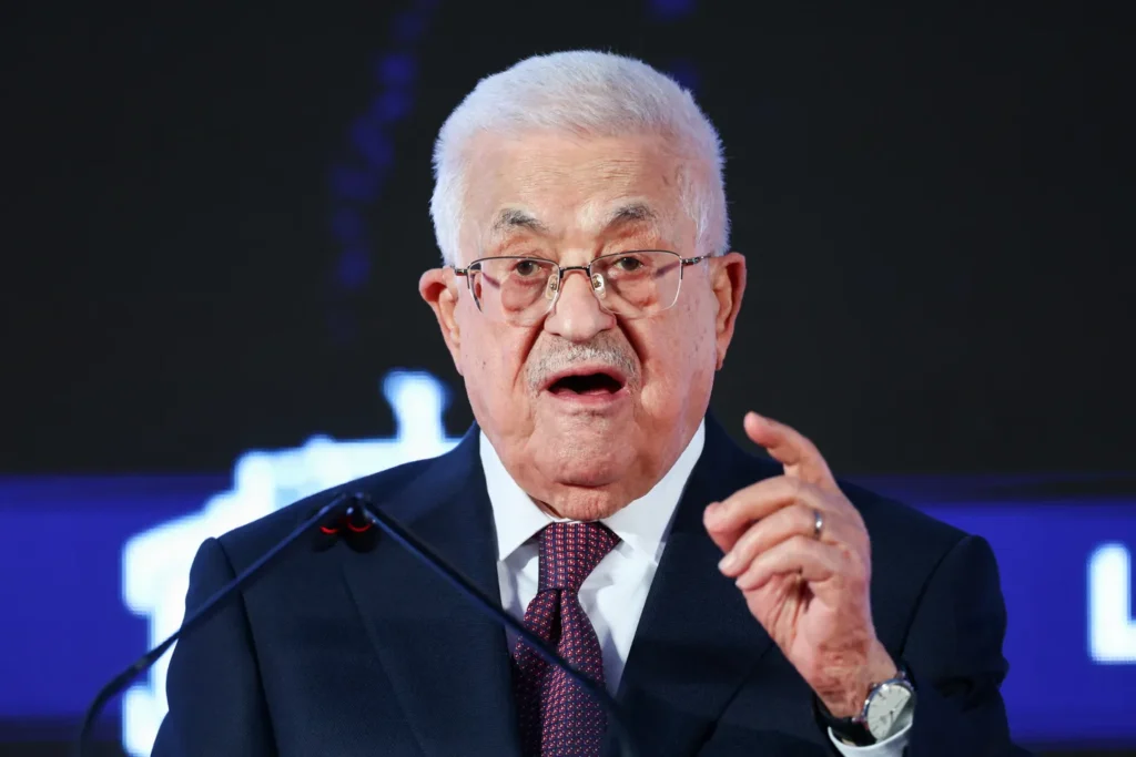 Mahmoud Abbas Restores Palestinian Parliament to 132 Seats Ahead of November Elections