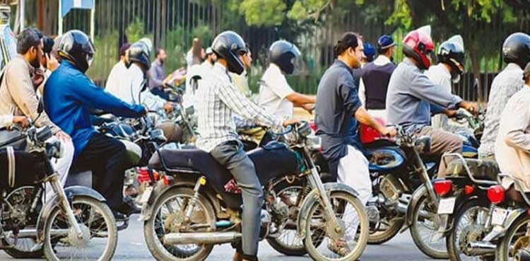 Punjab Traffic Police to Fine Motorcyclists Without Side Mirrors and Indicators
