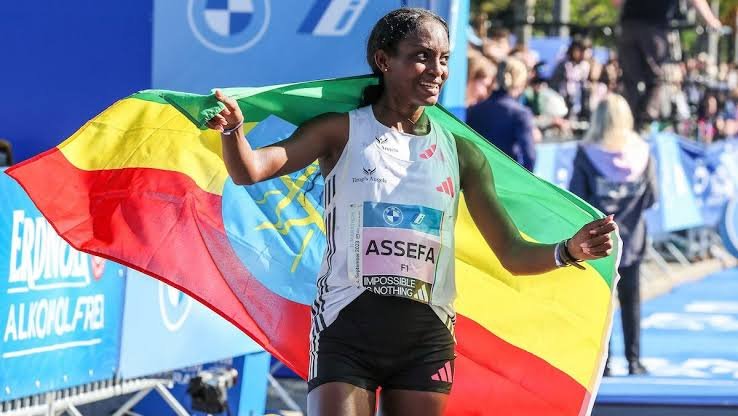 Tigst Assefa Narrowly Misses Women’s World Record in Berlin Tigst Assefa