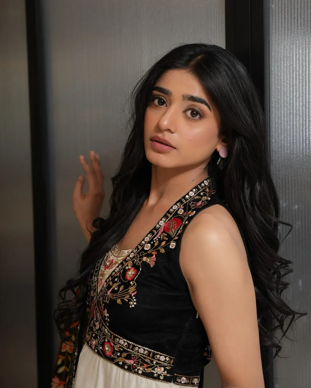 Sehar Khan Responds to Rajab Butt After His Controversial Statement