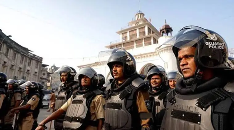 Police in India’s Gujarat Beat Murder Suspect Publicly Gujarat Police