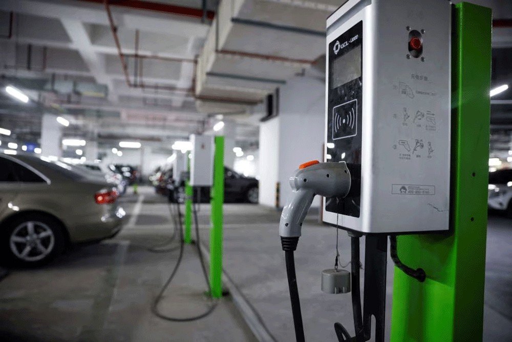 Oilboy Plans 70 EV Fast-Charging Stations Across Pakistan With Rs1 Billion Investment