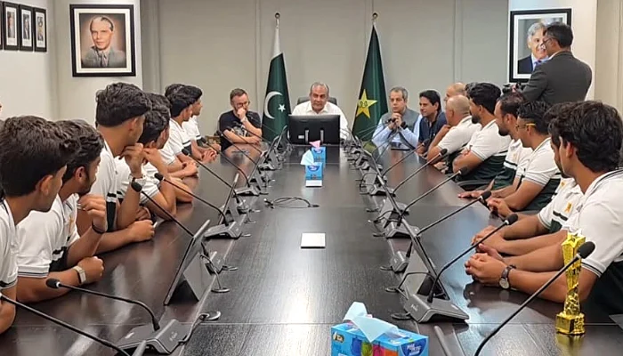 PCB Gives First-Ever Central Contracts to U19 Cricketers