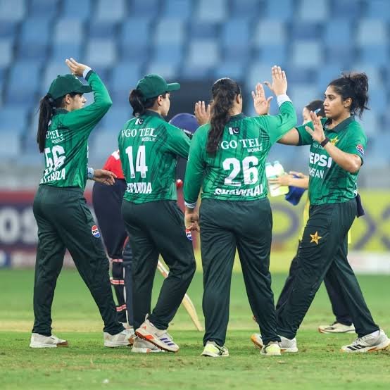 Pakistan Storm Into Women’s T20 Asia Cup 2026 Semi-Finals After Hong Kong Win