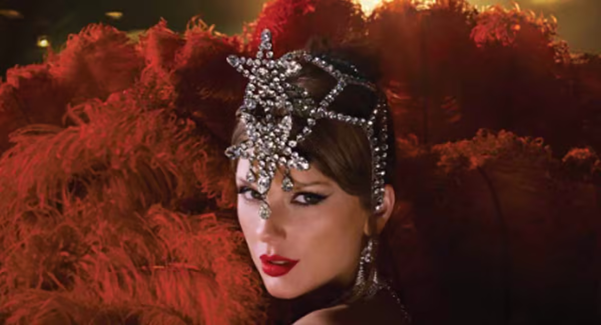 Taylor Swift’s ‘The Life of a Showgirl’ Sparks Renewed Fan Debate Despite Chart Success