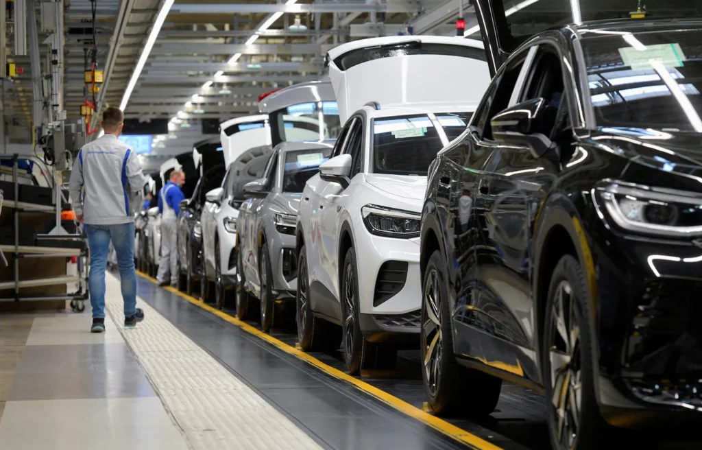 Volkswagen Approves Further 50,000 Job Cuts as Major Restructuring Expands Through 2030