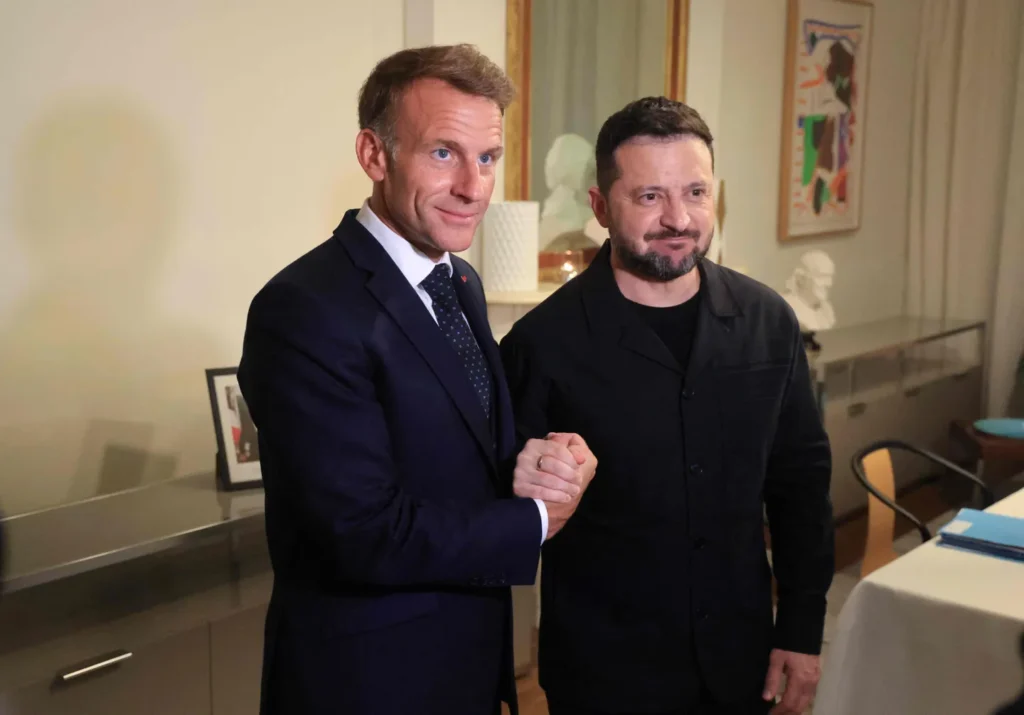 Zelenskyy, Macron Discuss Additional Air Defence Systems and Winter Energy Support for Ukraine