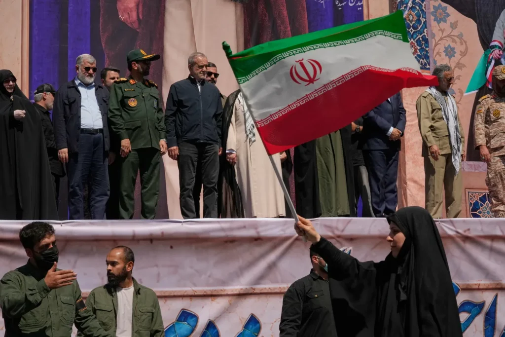 Hundreds of Thousands Rally in Tehran as Iran Promotes Military Training Drive After Months of War