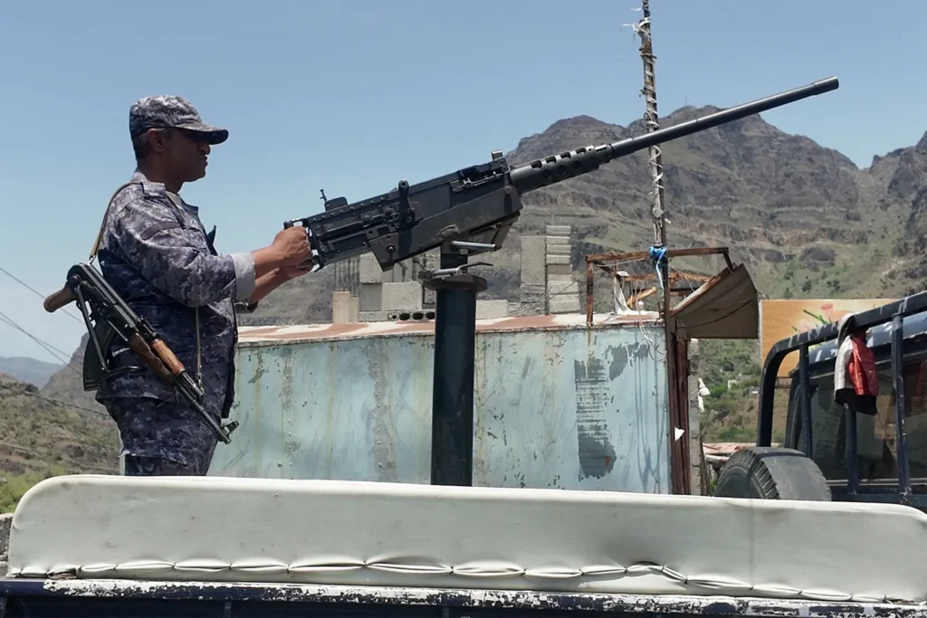 Yemen Government Forces Recapture Strategic Positions in Taiz Amid Houthi Fighting Yemeni government vows to defeat Houthis