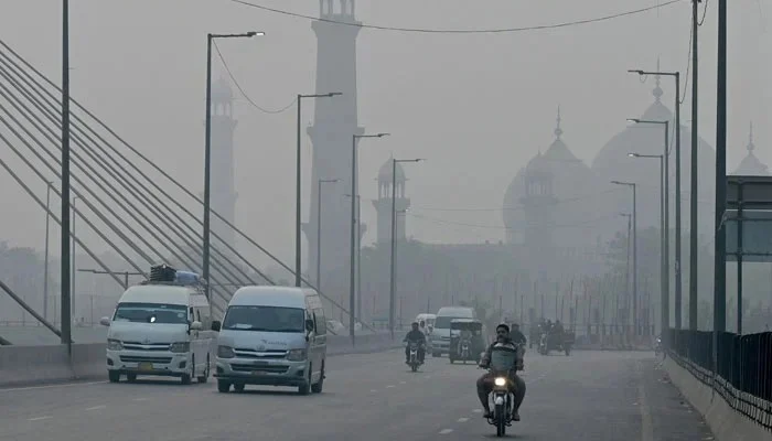 Lahore Again Tops Global Pollution Rankings With Unhealthy Air Lahore Pollution