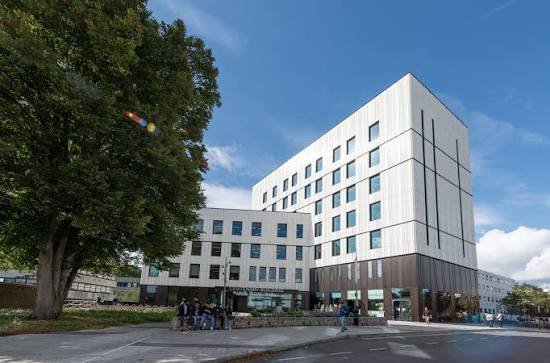 UK University Offers AI PhD Scholarship To Pakistani Students University of Southampton